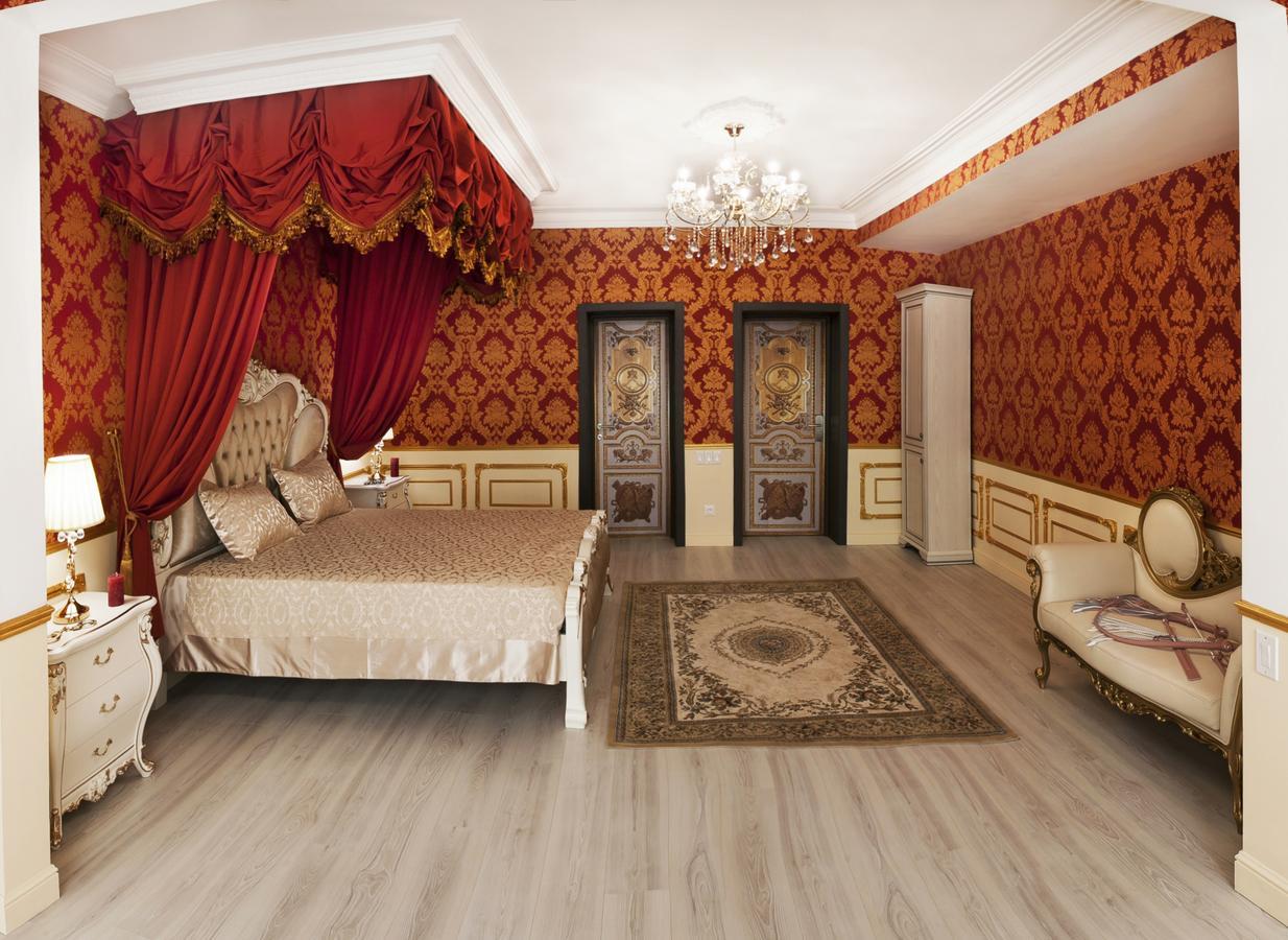 Dating Hotel Cherry Twins (Adults Only) Kijev Kültér fotó