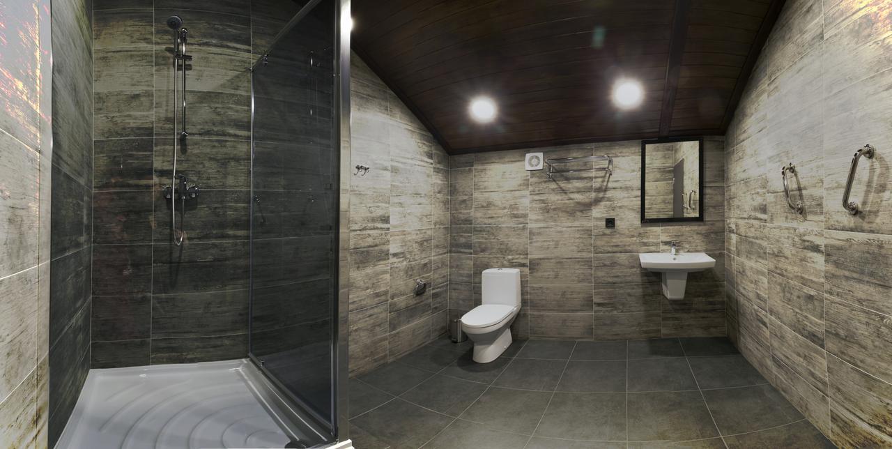 Dating Hotel Cherry Twins (Adults Only) Kijev Kültér fotó